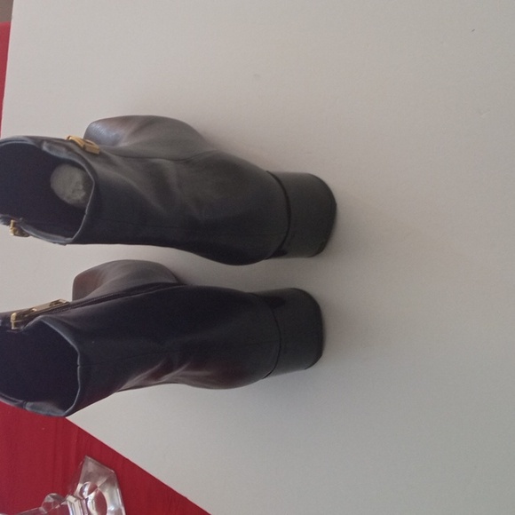 Women's Franco Sarto Black Ankle Boots - Picture 7 of 8